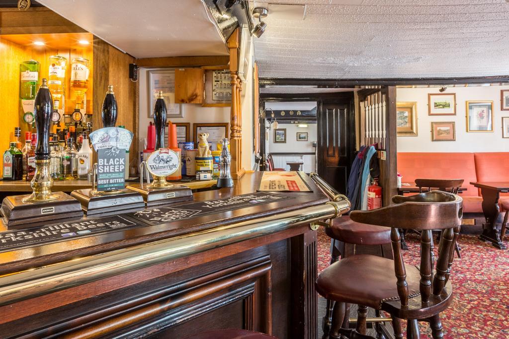 The Cross Keys Inn Tebay  Dış mekan fotoğraf