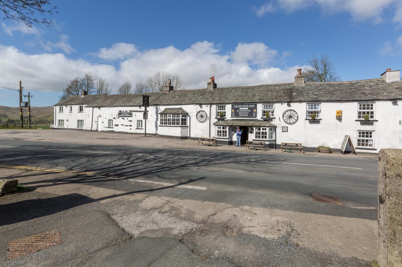 The Cross Keys Inn Tebay  Dış mekan fotoğraf